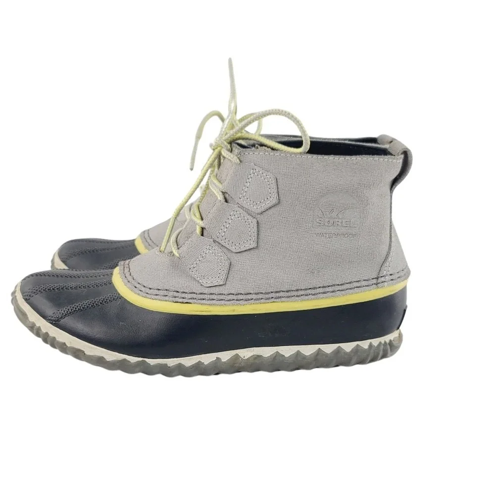 SOREL Solid Fall, Winter Spring Lace Up Waterproof Boots Women Size 8 Gray Black
